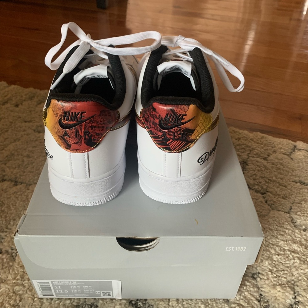 New in box men’s Air Force 1 Drew Leagues size 11.